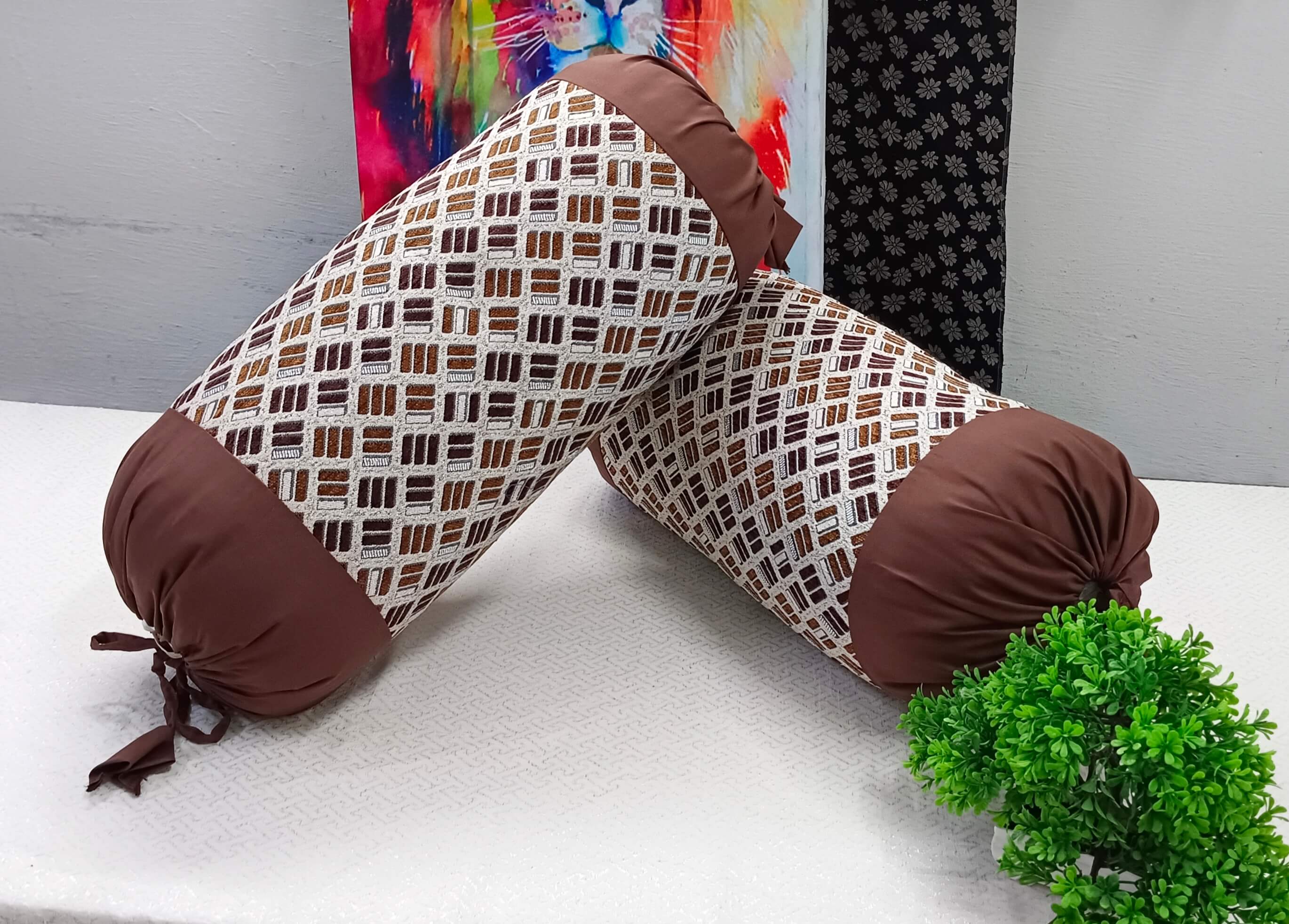 Brown Dominos