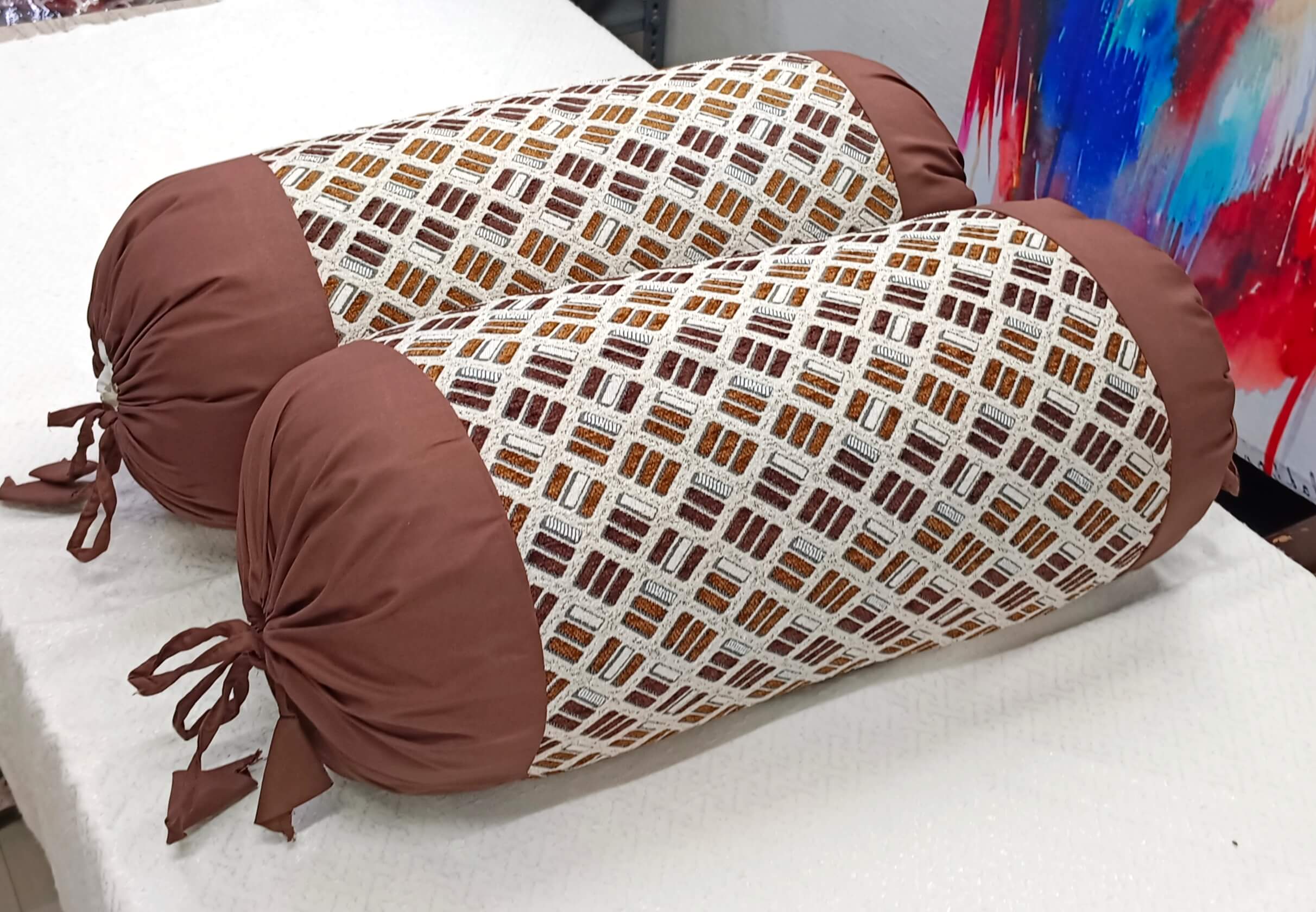 Brown Dominos